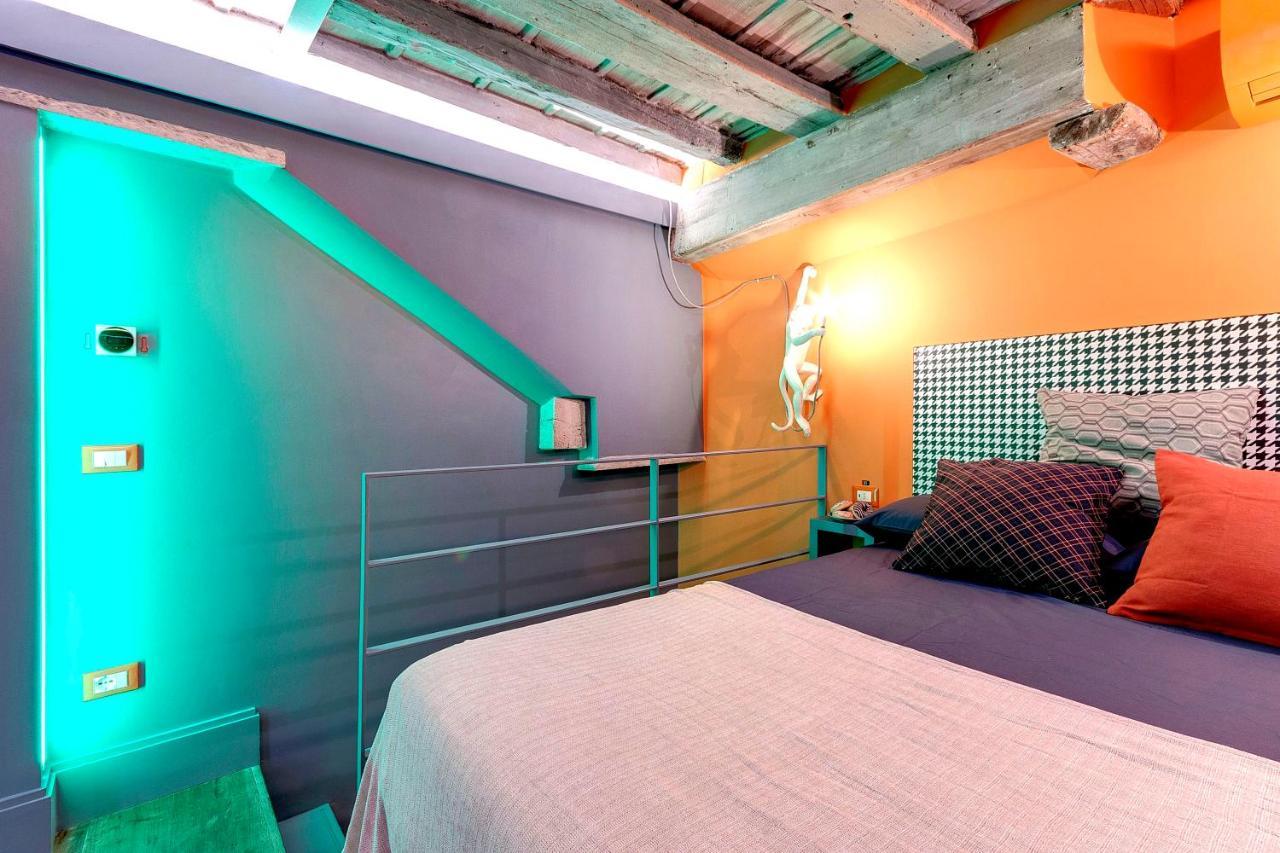 Pop Tower Apartments By Mamo Florence Luaran gambar