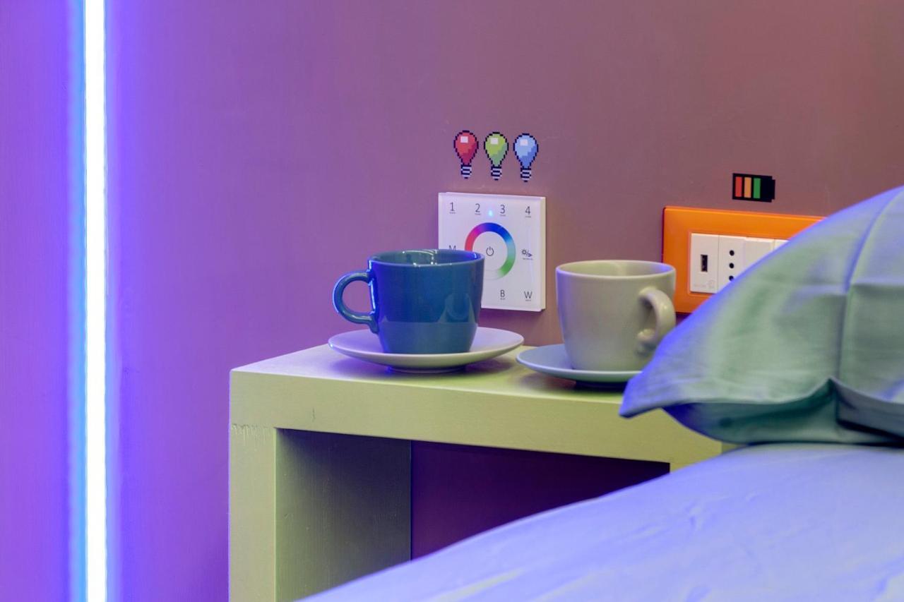 Pop Tower Apartments By Mamo Florence Luaran gambar