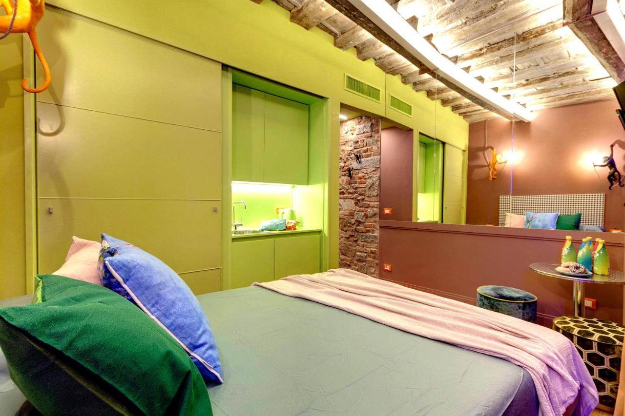 Pop Tower Apartments By Mamo Florence Luaran gambar