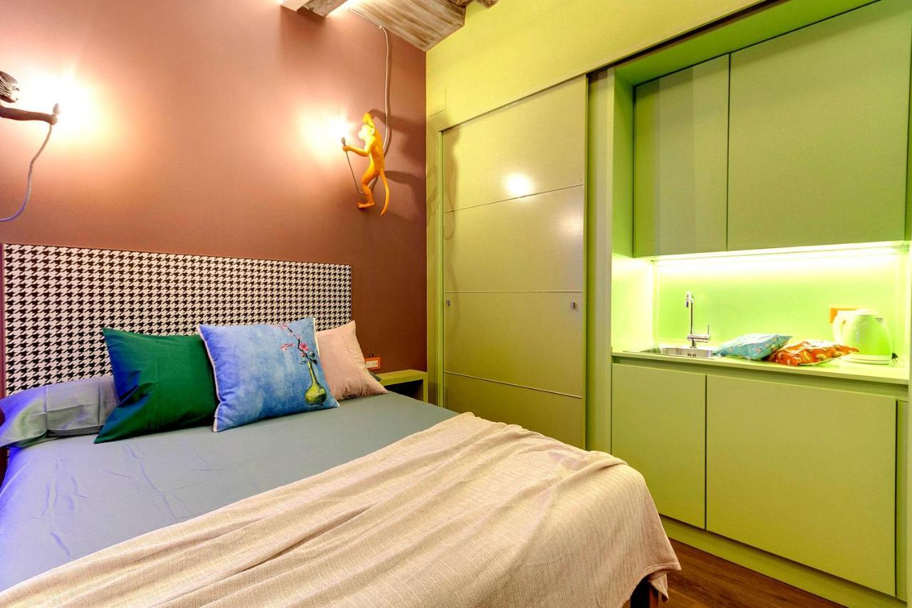 Pop Tower Apartments By Mamo Florence Luaran gambar
