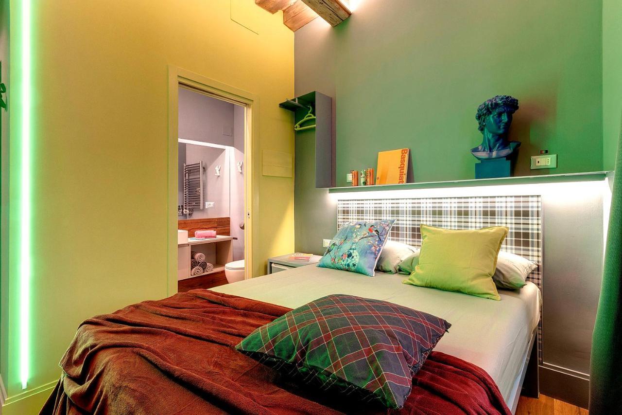 Pop Tower Apartments By Mamo Florence Luaran gambar