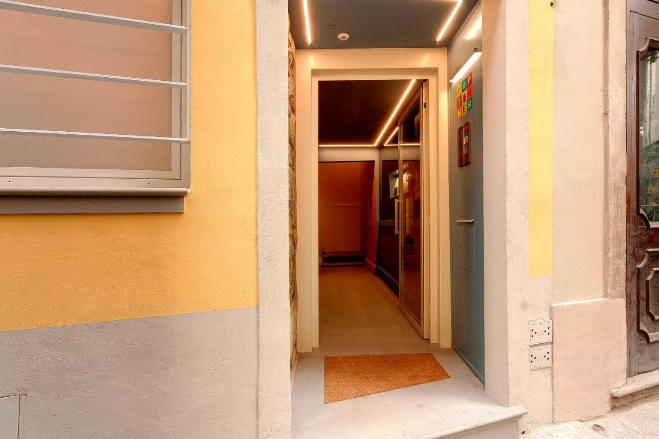 Pop Tower Apartments By Mamo Florence Luaran gambar