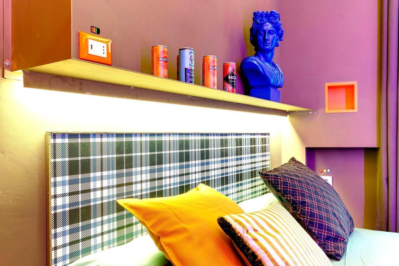 Pop Tower Apartments By Mamo Florence Luaran gambar
